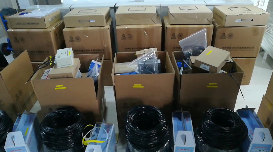 鄭州愷德?tīng)柹a(chǎn)起重機(jī)安全監(jiān)控系統(tǒng)產(chǎn)品紀(jì)實(shí)