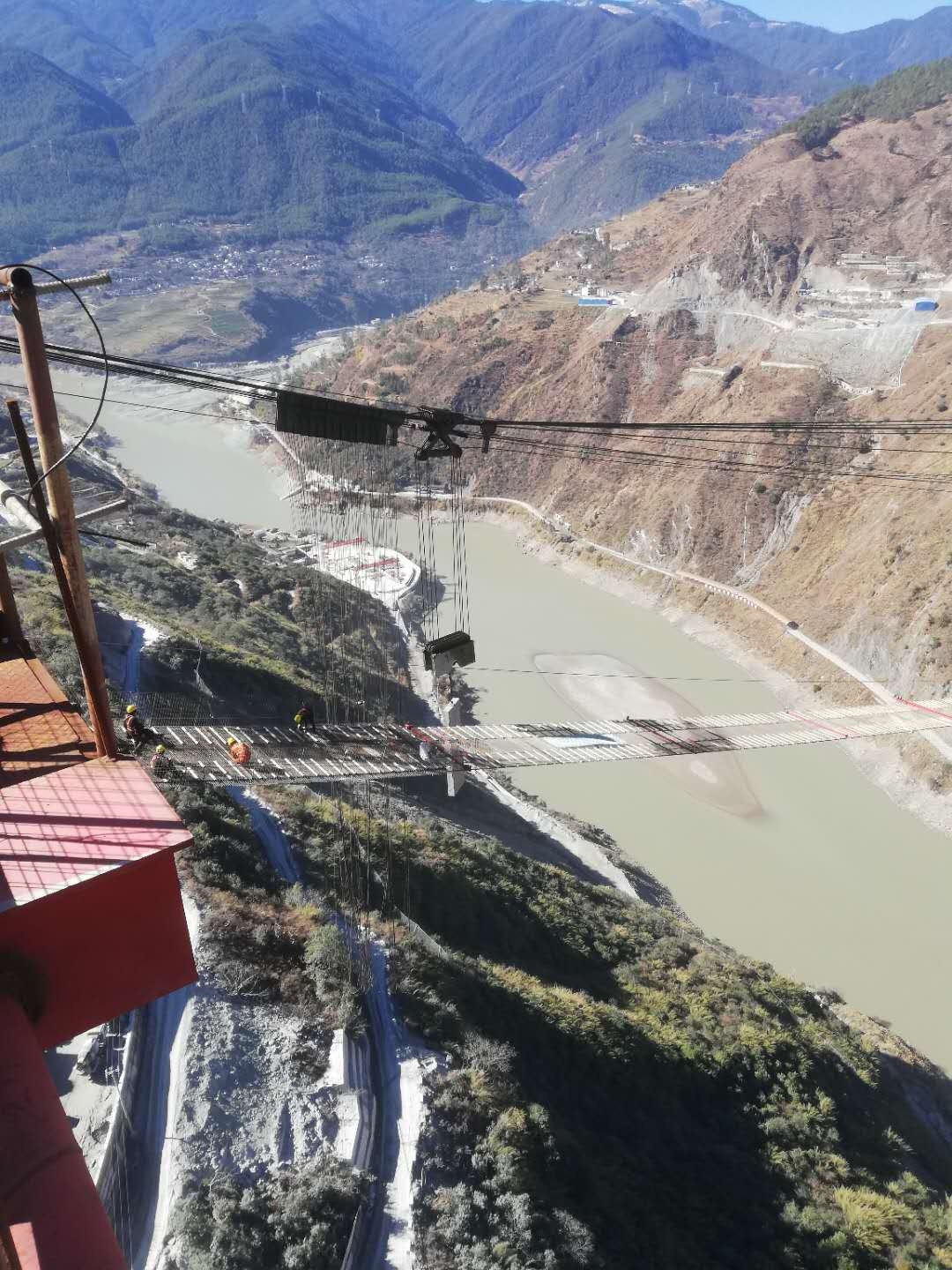 纜索吊安全監(jiān)控管理系統(tǒng) 纜索吊安全監(jiān)控管理系統(tǒng)